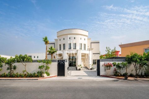 Vila u Al Muhaisnah, Dubai, UAE 1021.93 m2 Br. 744342 - fotografija 23