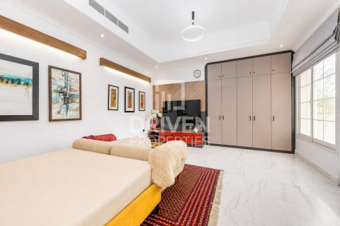 Vila u Al Muhaisnah, Dubai, UAE 1498.06 m2 Br. 744342 - fotografija 17