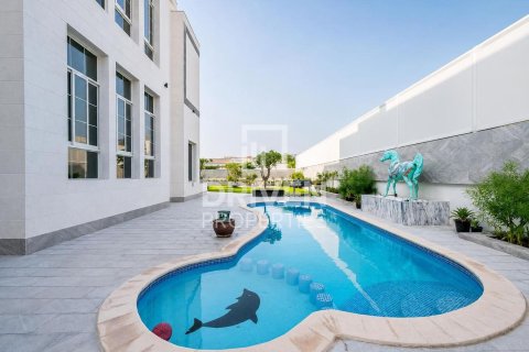 Vila u Al Muhaisnah, Dubai, UAE 1021.93 m2 Br. 744342 - fotografija 24