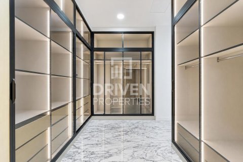 Vila u Al Muhaisnah, Dubai, UAE 1021.93 m2 Br. 744342 - fotografija 19
