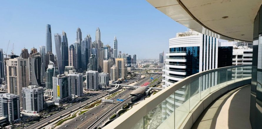 Penthouse in Jumeirah Lake Towers, Dubai, UAE 4 bedrooms, 334 sq.m. № 634192