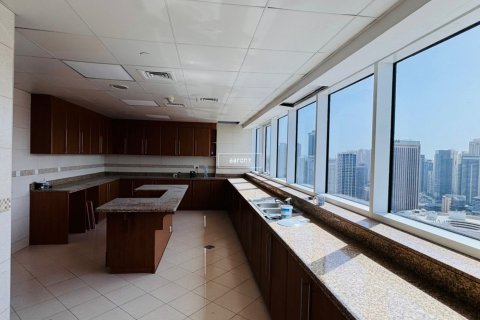 Penthouse in Jumeirah Lake Towers, Dubai, UAE 4 bedrooms, 334 sq.m. № 634192 - photo 4
