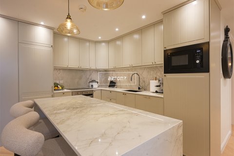 Byt v Jumeirah Lake Towers, Dubai, SAE 3 ložnice, 142 m² Č.: 634195 - fotografie 12