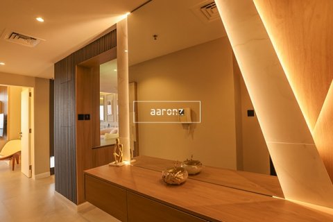 Apartment in Jumeirah Lake Towers, Dubai, UAE 3 bedrooms, 164.7 sq.m. № 634191 - photo 24
