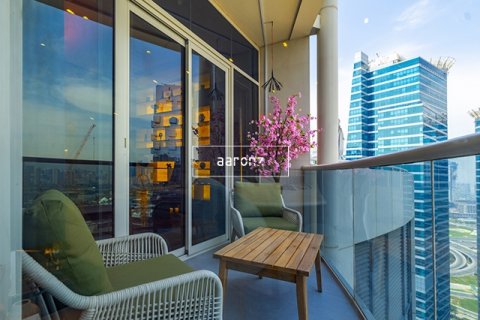 Apartment in Jumeirah Lake Towers, Dubai, UAE 3 bedrooms, 164.7 sq.m. № 634191 - photo 27