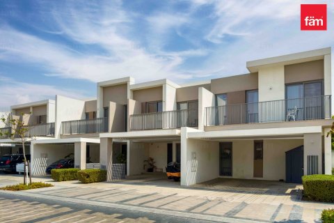 Üürile anda ridamaja asukohaga Tilal Al Ghaf, Dubai, AÜE: 3 magamistoaga, 140.4 m² Nr 633880 - pilt 4