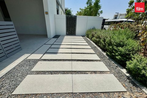 Řadový dům v Tilal Al Ghaf, Dubai, SAE 3 ložnice, 140.4 m² Č.: 633880 - fotografie 9
