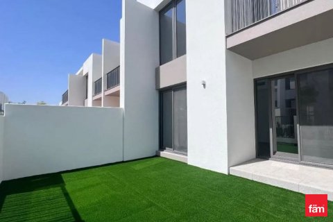 Řadový dům v Tilal Al Ghaf, Dubai, SAE 3 ložnice, 140.4 m² Č.: 633880 - fotografie 6