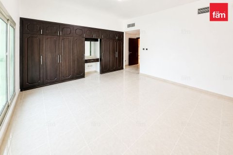 Kuća u nizu u Dubai, UAE 6 spavaćih soba, 393.4 m2 Br. 701561 - fotografija 6