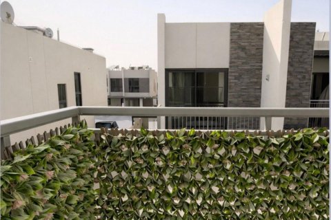 Városi lakóépület itt: DAMAC Hills (Akoya by DAMAC), Dubai, EAE, 3 hálószoba, 175 m², azonosító: 682460 - fénykép 18