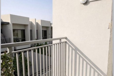 Városi lakóépület itt: DAMAC Hills (Akoya by DAMAC), Dubai, EAE, 3 hálószoba, 175 m², azonosító: 682460 - fénykép 20