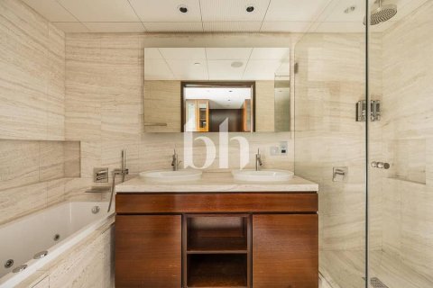 Apartment til salg i Downtown Dubai (Downtown Burj Dubai), Dubai, UAE 3 soveværelser, 217 kvm № 642577 - foto 12