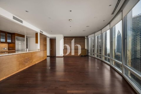 Apartment til salg i Downtown Dubai (Downtown Burj Dubai), Dubai, UAE 3 soveværelser, 217 kvm № 642577 - foto 4