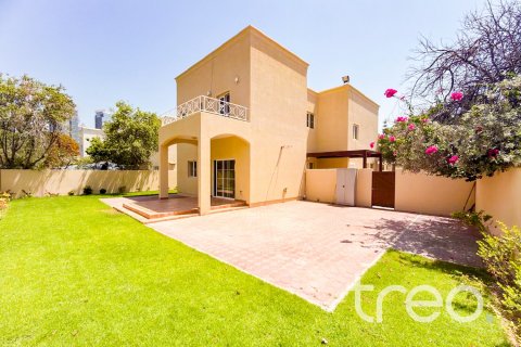 Villa itt: Meadows, Dubai, EAE, 4 hálószoba, 568.57 m², azonosító: 733539