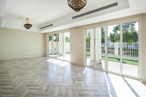 Villa til salg i Mina Al Arab, Ras Al Khaimah, UAE 3 soveværelser, 351 kvm № 656184 - foto 5