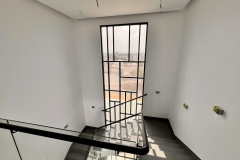 Villa till försäljning i Al Uraibi, Ras Al Khaimah, UAE 7 sovrum, 1087 kvm Nr. 656180 - fotografi 30