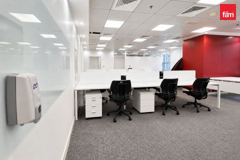 Oficina en alquiler en Dubai, EAU 133.4 m2 № 751949 - foto 5
