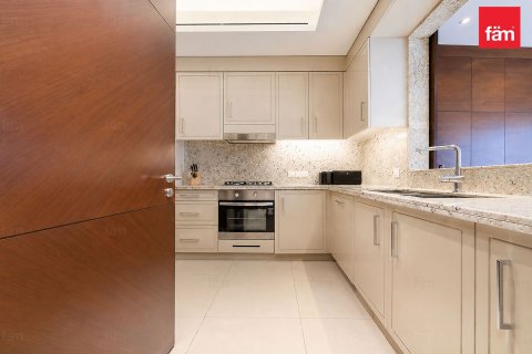 Hotel Apartment til leje i Downtown Dubai (Downtown Burj Dubai), Dubai, UAE 2 soveværelser, 157.8 kvm № 751951 - foto 16