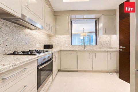 Hotel Apartment til leje i Downtown Dubai (Downtown Burj Dubai), Dubai, UAE 2 soveværelser, 157.8 kvm № 751951 - foto 15