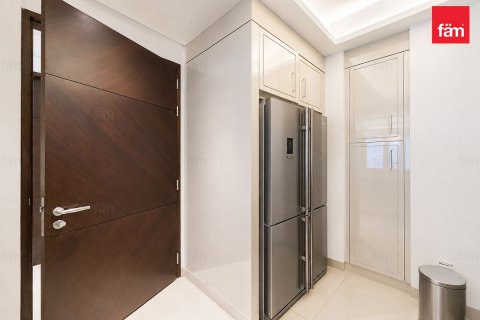 Hotel Apartment til leje i Downtown Dubai (Downtown Burj Dubai), Dubai, UAE 2 soveværelser, 157.8 kvm № 751951 - foto 17
