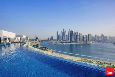 Hotel Apartment in Palm Jumeirah, Dubai, UAE 32.9 sq.m. № 647922 - photo 10