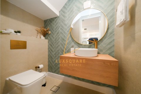 Villa til salg i Motor City, Dubai, UAE 3 soveværelser, 240 kvm № 765851 - foto 20