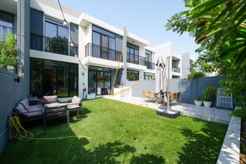 Villa til salg i Motor City, Dubai, UAE 3 soveværelser, 240 kvm № 765851 - foto 29
