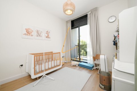 Villa til salg i Motor City, Dubai, UAE 3 soveværelser, 240 kvm № 765851 - foto 12