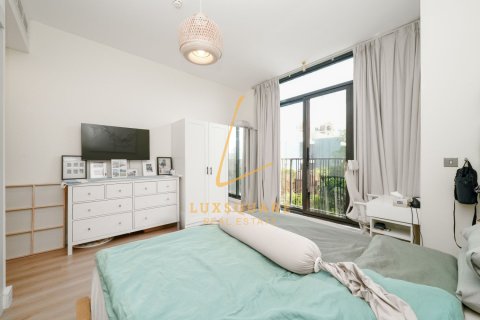 Villa til salg i Motor City, Dubai, UAE 3 soveværelser, 240 kvm № 765851 - foto 10
