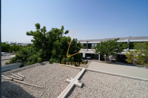 Villa til salg i Motor City, Dubai, UAE 3 soveværelser, 240 kvm № 765851 - foto 30
