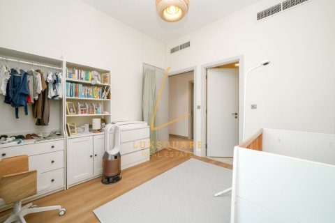 Villa til salg i Motor City, Dubai, UAE 3 soveværelser, 240 kvm № 765851 - foto 11