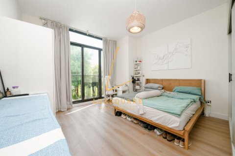 Villa til salg i Motor City, Dubai, UAE 3 soveværelser, 240 kvm № 765851 - foto 8