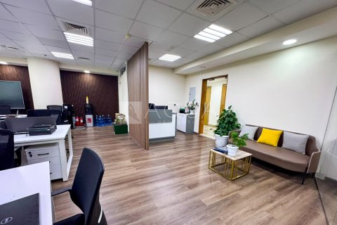Barsha Heights (Tecom), Dubai, UAE의 임대용 사무실 136제곱미터 번호 765854 - 사진 8