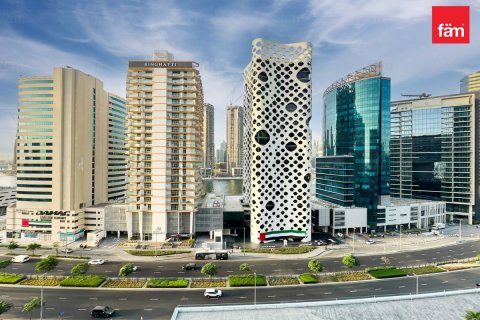 Huoneisto Business Bay, Dubai, Arabiemiraatit 2 makuuhuonetta, 203.9 m2 № 659308 - kuva 20