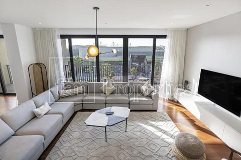 Leilighet til leie i Al Wasl, Dubai, Emiratene 3 soverom, 215.8 kvm Nr. 659313 - Foto 3