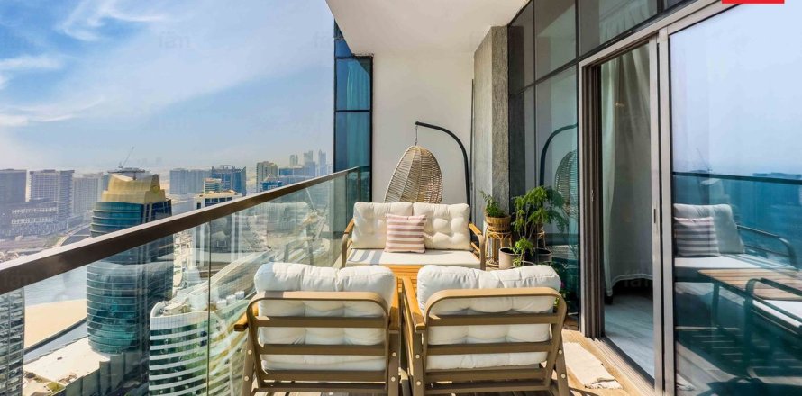 Apartment in Downtown Dubai (Downtown Burj Dubai), UAE 4 bedrooms, 306.2 sq.m. № 659312