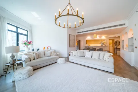 Купить квартиру в Пальма Джумейра, Дубай, ОАЭ 3 спальни, 206м2, № 649630 - фото 3