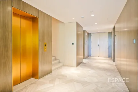 Villa til salg i Palm Jumeirah, Dubai, UAE 5 soveværelser, 1145 kvm № 649628 - foto 8
