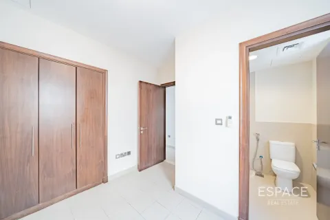 Villa till försäljning i Arabian Ranches 2, Dubai, UAE 3 sovrum, 292 kvm Nr. 649627 - fotografi 12
