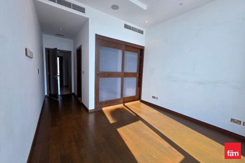 Apartamento en alquiler en Palm Jumeirah, Dubai, EAU 3 dormitorios, 211.8 m2 № 661841 - foto 11