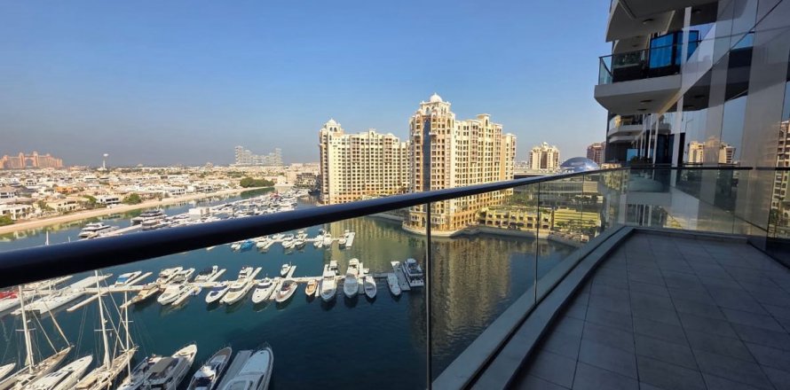 Apartamento en Palm Jumeirah, Dubai, EAU 3 dormitorios, 211.8 m² № 661841