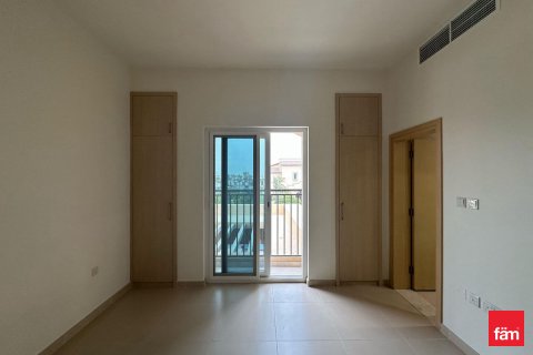 Вилла Дубай, БАӘ-да 4 жатын бөлмелер, 441.3 м² № 661844 - фото 6