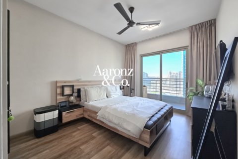 Apartamento en alquiler en Jumeirah Lake Towers, Dubai, EAU 2 dormitorios, 112 m2 № 701722 - foto 4