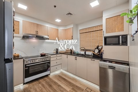 Apartamento en alquiler en Jumeirah Lake Towers, Dubai, EAU 2 dormitorios, 112 m2 № 701722 - foto 16