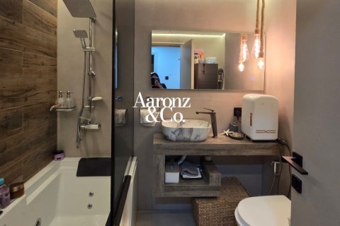 Apartamento en alquiler en Jumeirah Lake Towers, Dubai, EAU 2 dormitorios, 112 m2 № 701722 - foto 24