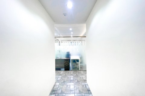 Office in Business Bay, Dubai, UAE 82 sq.m. № 701724 - photo 11