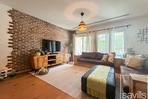 Таунхаус Jumeirah Village Triangle, Дубай, БАӘ-да 3 жатын бөлмелер, 240 м² № 650788 - фото 3