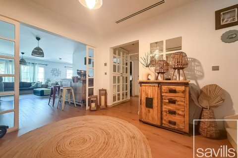 Таунхаус Jumeirah Village Triangle, Дубай, БАӘ-да 3 жатын бөлмелер, 240 м² № 650788 - фото 5