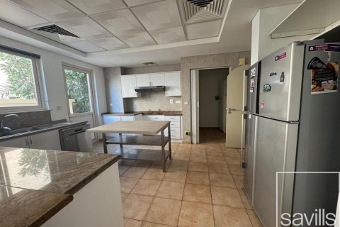 Villa til leje i Dubai Sports City, Dubai, UAE 5 soveværelser, 620 kvm № 650789 - foto 9