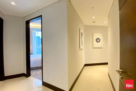 Apartmen di Downtown Dubai (Downtown Burj Dubai), UAE 3 bilik tidur, 187.6 meter persegi № 712936 - foto 7
